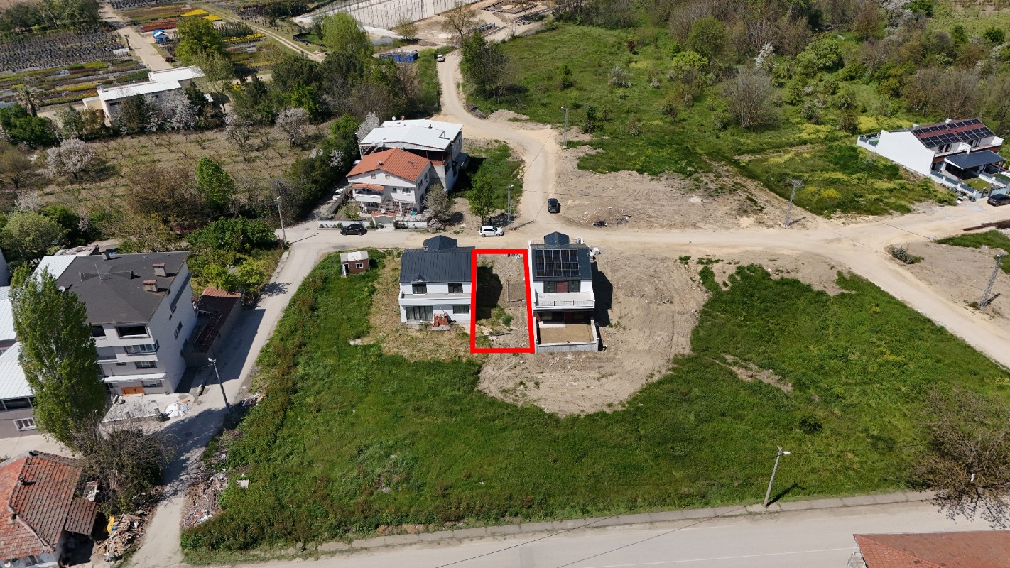 Bursa Osmangazi Çukurca'da 204m² İmarlı Arsa