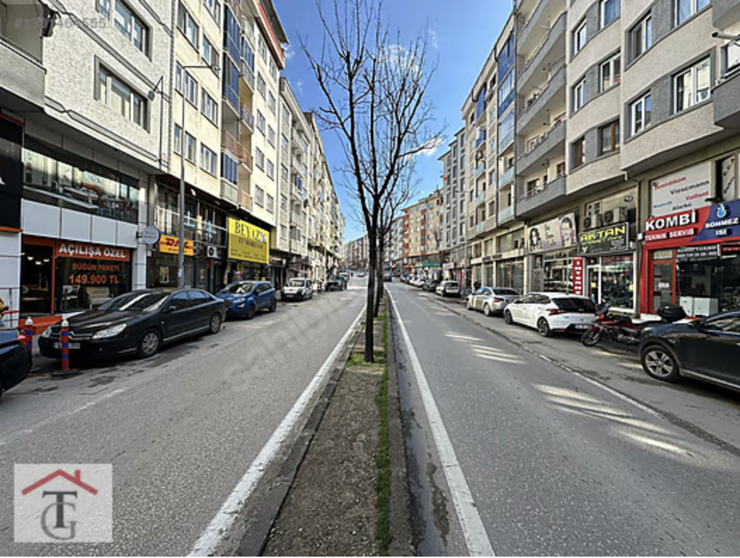 BURSA YILDIRIM BEYAZID CADDESİ ÜZERİNDE SATILIK DÜKKAN