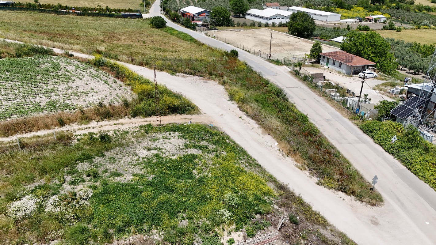 Görükle'de Asfalt Cepheli, İmar sınırı - 875m² - Kısmi Takaslı
