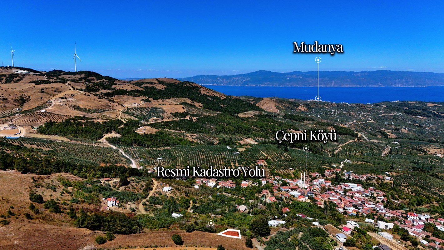 Bursa Mudanya Çepni'de 1.665 m² Resmi Yola Cepheli Satılık Tarla