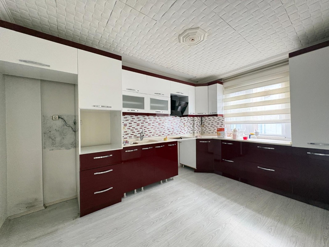 Küçükbalıklıda Kiralık 3+1 120 m² Net Geniş ve Ferah Daire