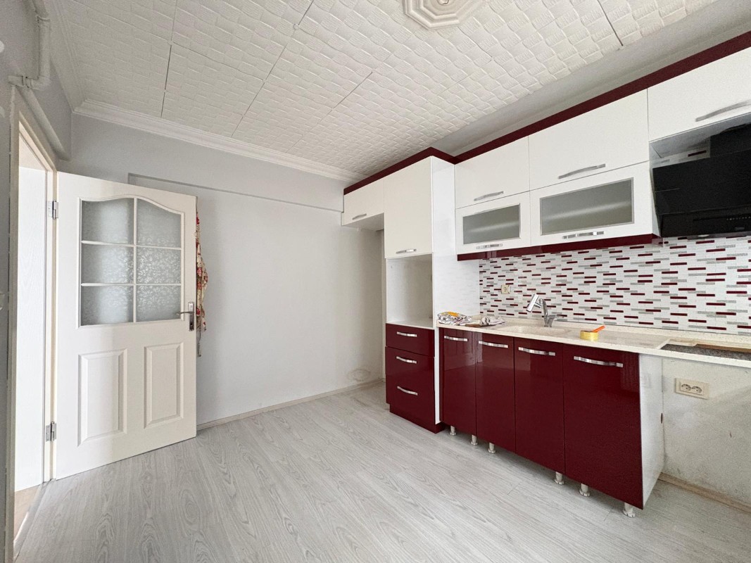 Küçükbalıklıda Kiralık 3+1 120 m² Net Geniş ve Ferah Daire