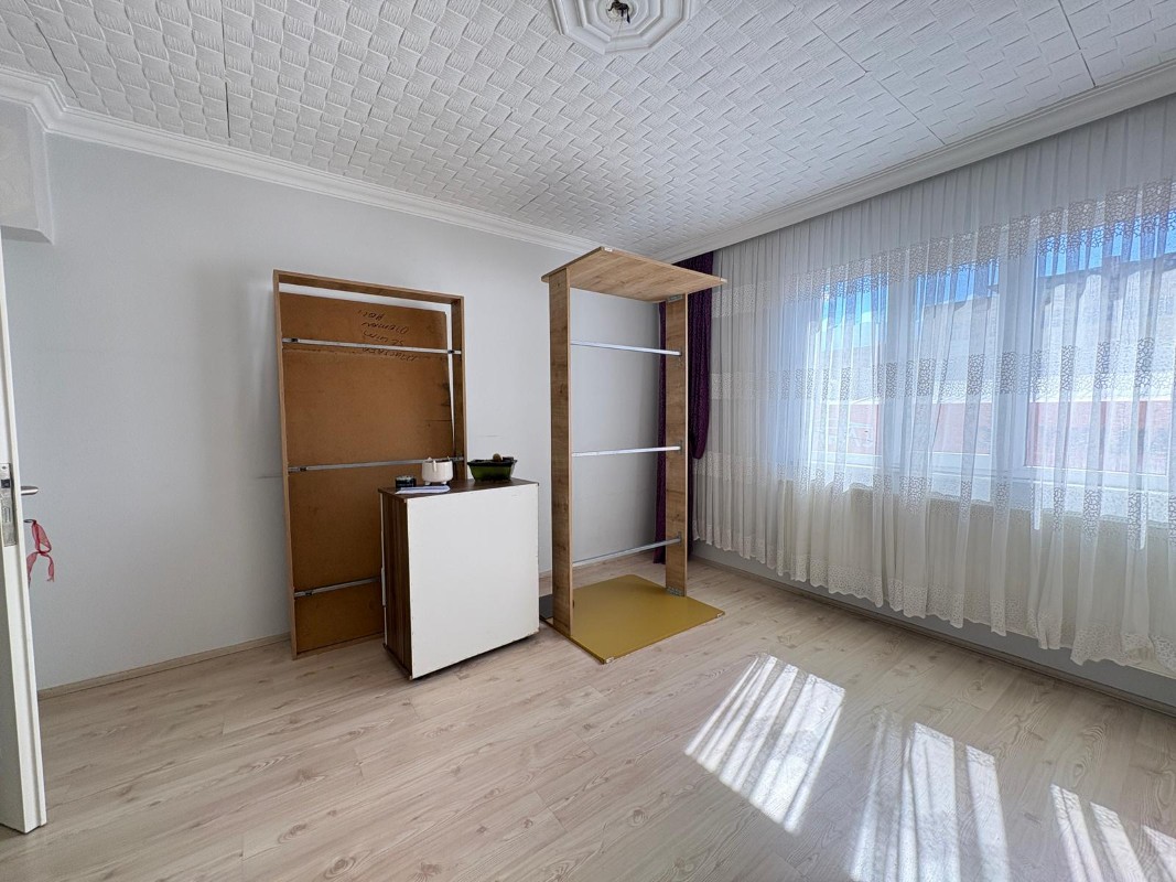 Küçükbalıklıda Kiralık 3+1 120 m² Net Geniş ve Ferah Daire