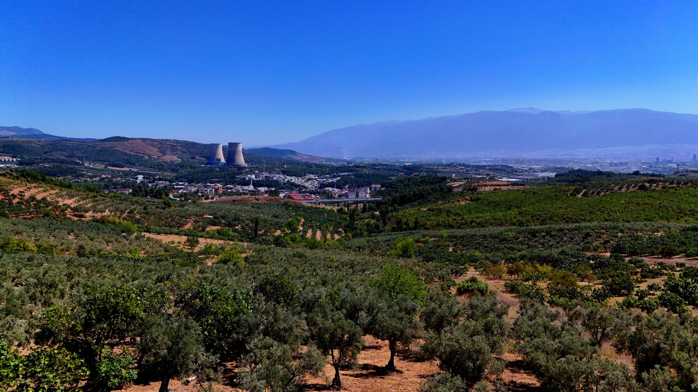 Osmangazi Ovaakça Merkez'de 17.065 m² Resmi Yola Cepheli Tarla